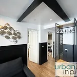 Urban Flat 13 - Pretty 2 Bedroom Parisian Flat * Paris