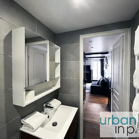 Apartmán Urban Flat 13 - Pretty 2 Bedroom Parisian Flat *