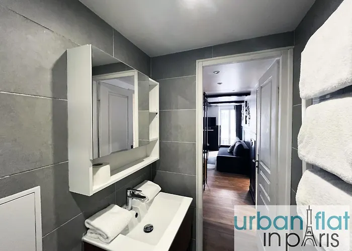 Appartement Urban Flat 13 - Pretty 2 Bedroom Parisian Flat *