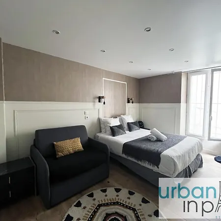 Urban Flat 13 - Pretty 2 Bedroom Parisian Flat Paris